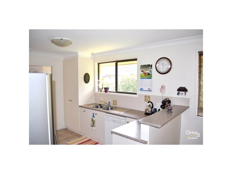 7 Begonia Court, Centenary Heights QLD 4350