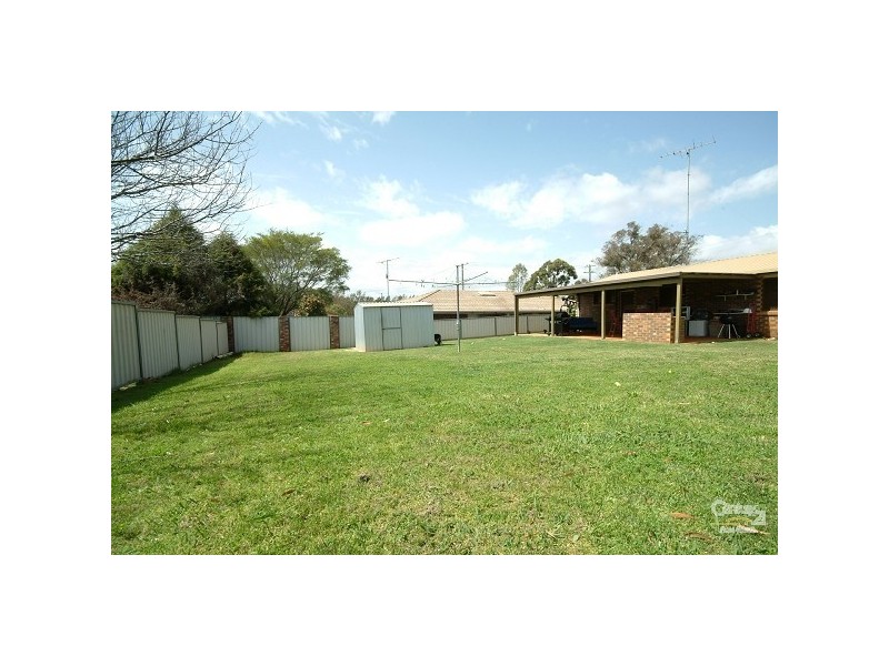 Kearneys Spring QLD 4350