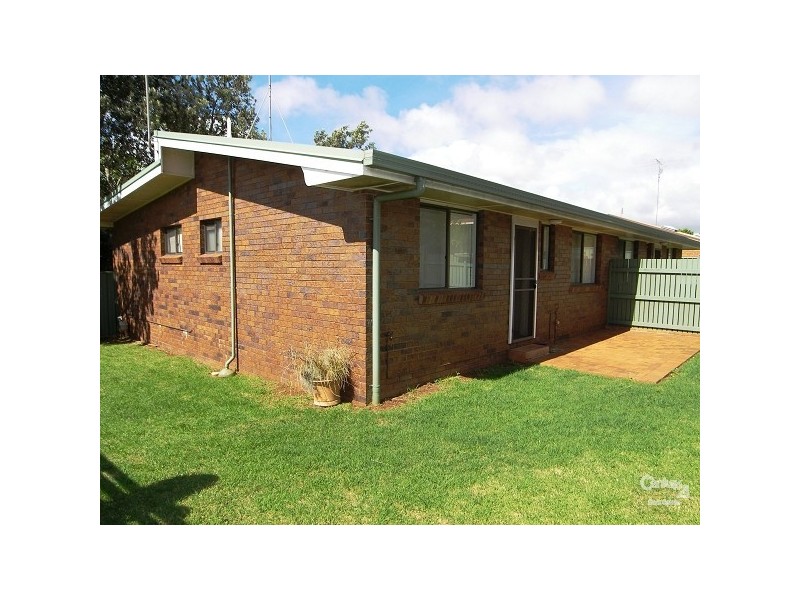 Centenary Heights QLD 4350