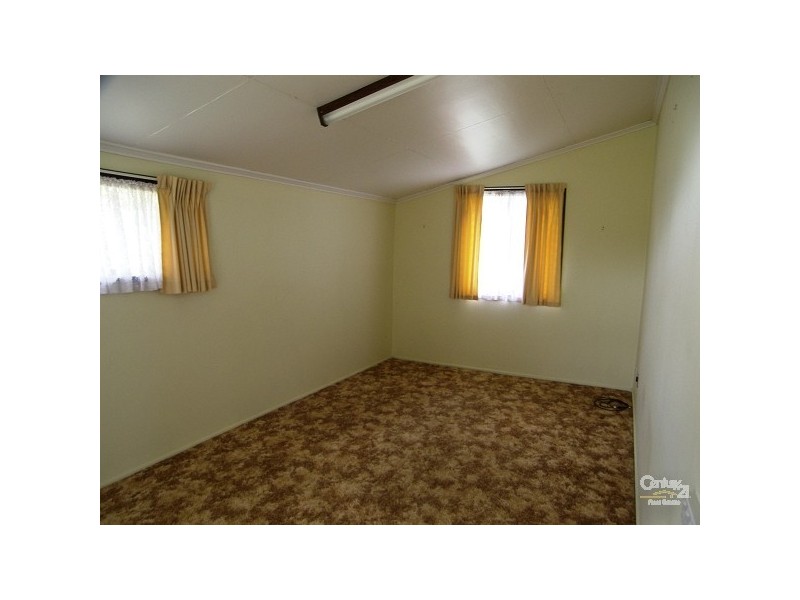 Centenary Heights QLD 4350