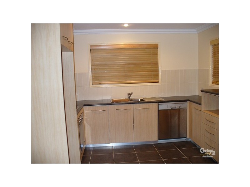 Kearneys Spring QLD 4350