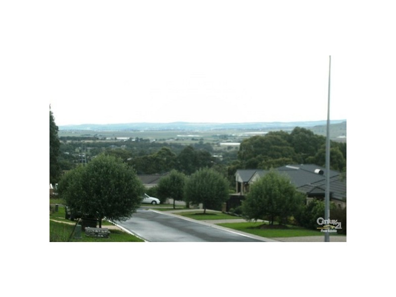 4 Samuel Court, Darling Heights QLD 4350