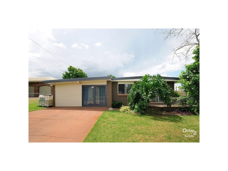 Kearneys Spring QLD 4350