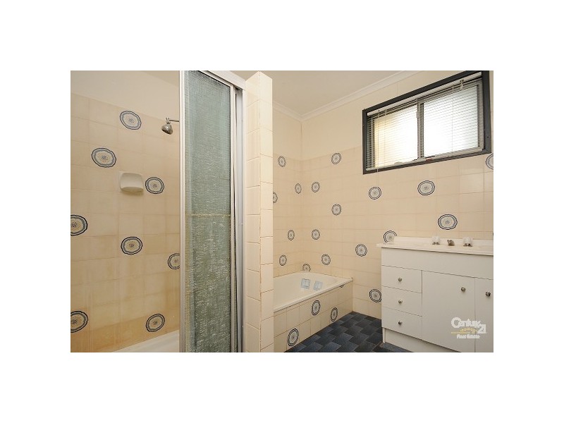 Kearneys Spring QLD 4350