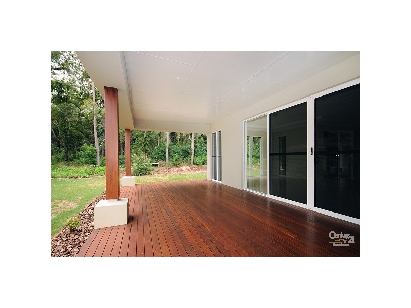 1 Tarlington Street, Middle Ridge QLD 4350