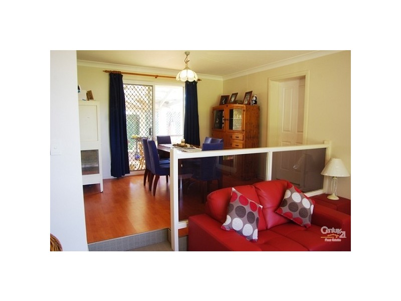 Centenary Heights QLD 4350