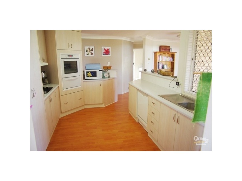 Centenary Heights QLD 4350