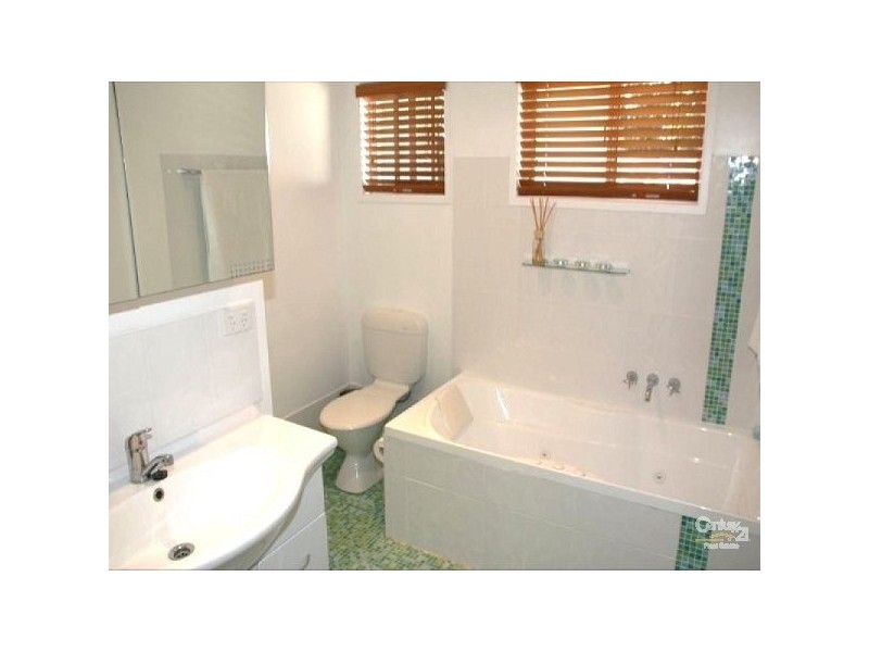 Mount Lofty QLD 4350