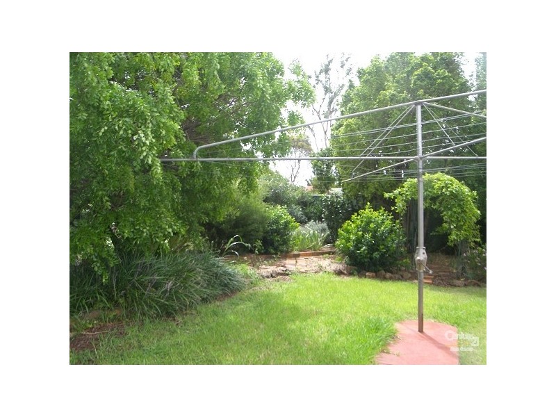 11 Birdwood Street, Toowoomba QLD 4350