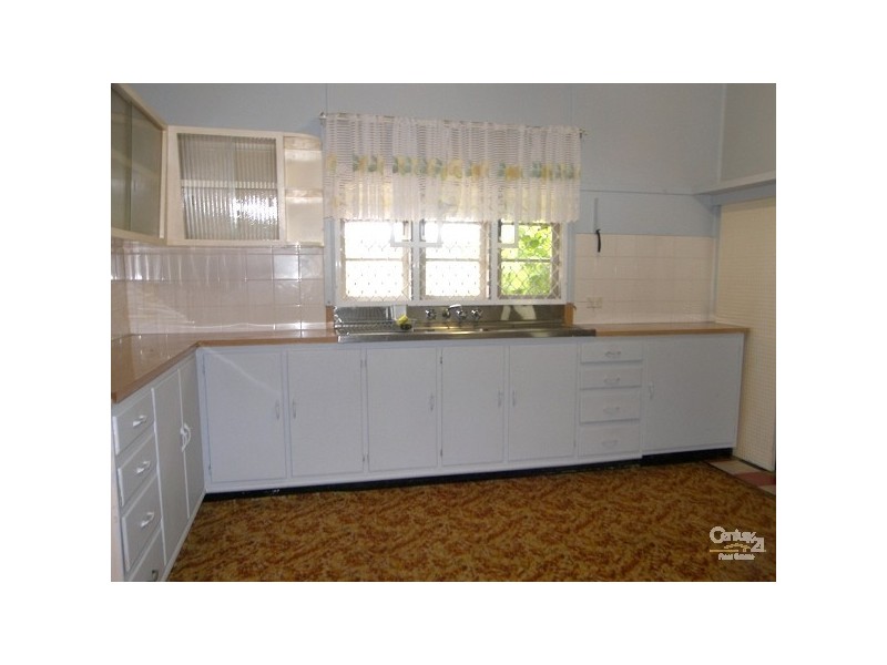 11 Birdwood Street, Toowoomba QLD 4350