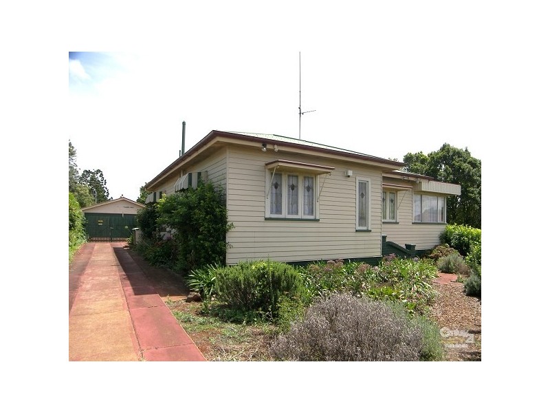 11 Birdwood Street, Toowoomba QLD 4350