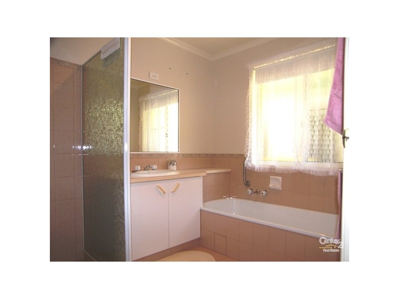 Centenary Heights QLD 4350