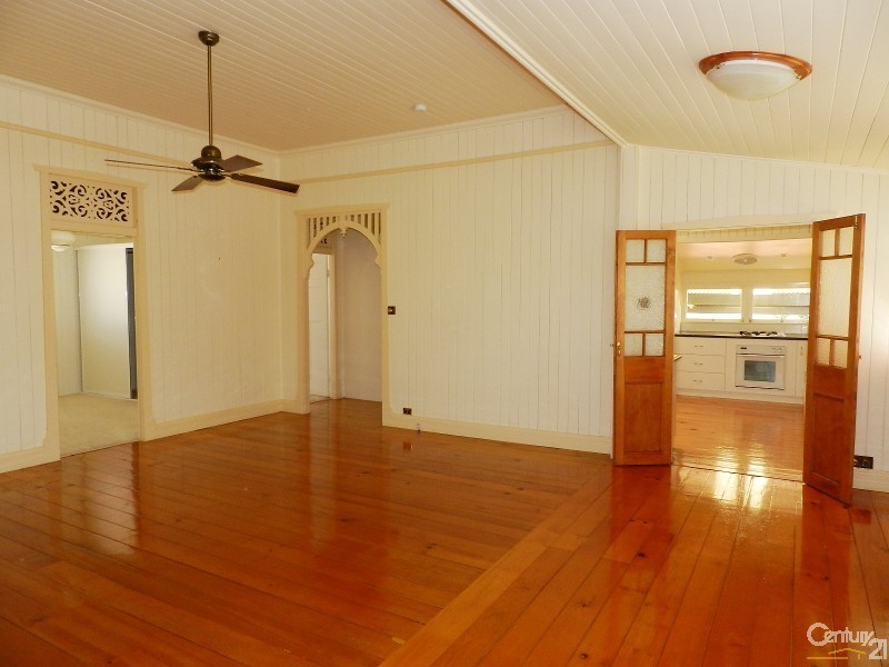17 Vacy Street, Newtown QLD 4350