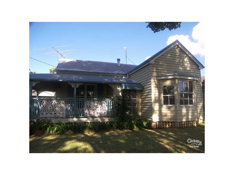 Centenary Heights QLD 4350