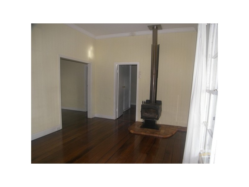 Centenary Heights QLD 4350