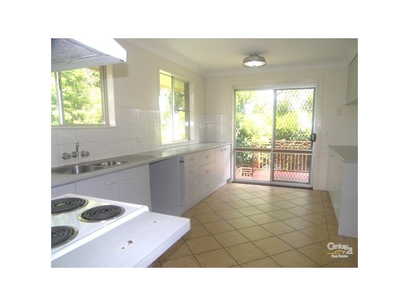 10 Collard Court, Darling Heights QLD 4350
