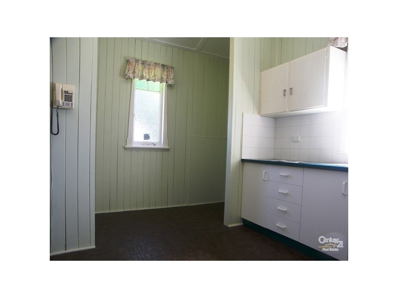123 West Street, Toowoomba QLD 4350
