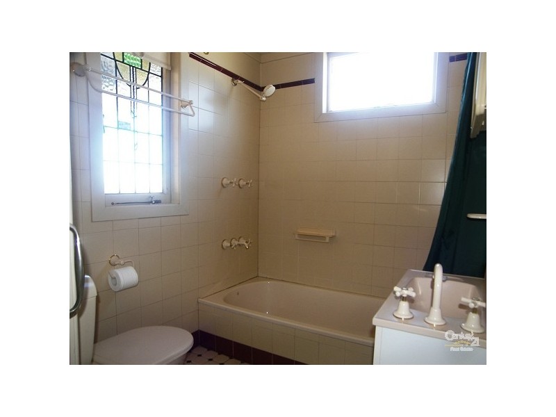 123 West Street, Toowoomba QLD 4350