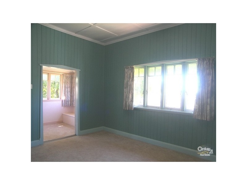 123 West Street, Toowoomba QLD 4350