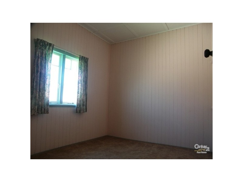 123 West Street, Toowoomba QLD 4350