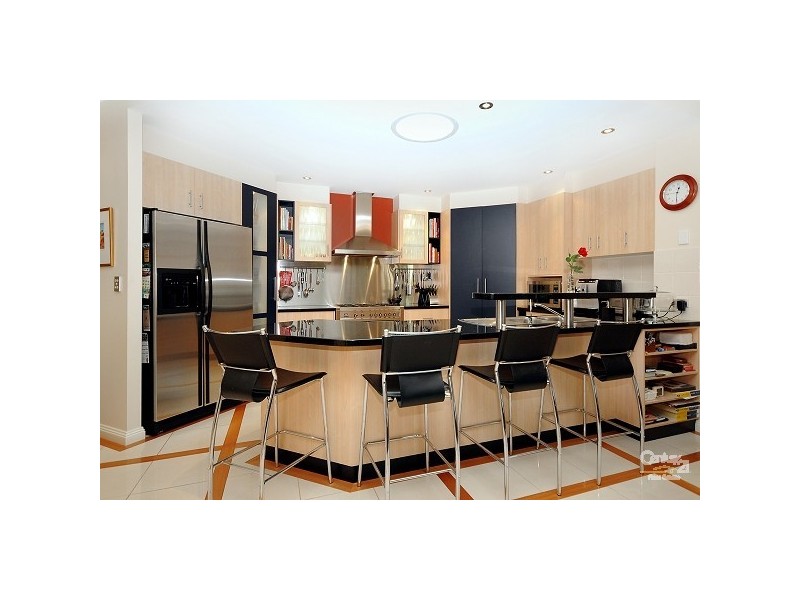 1 Bridget Court, Middle Ridge QLD 4350