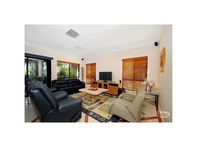 1 Bridget Court, Middle Ridge QLD 4350