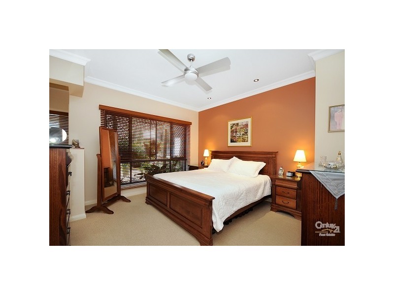 1 Bridget Court, Middle Ridge QLD 4350