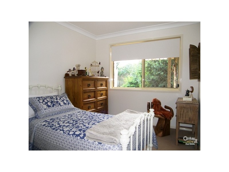 5 Navajo Street, Wilsonton QLD 4350