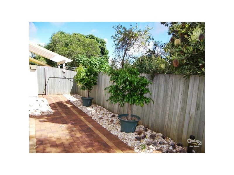 2/6 Ocean Street, Rangeville QLD 4350