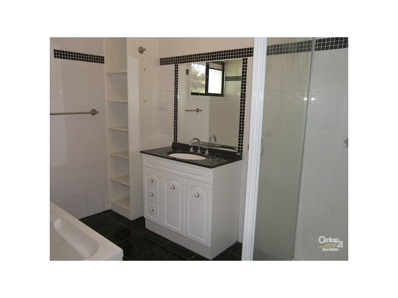 Centenary Heights QLD 4350