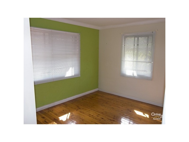 Centenary Heights QLD 4350