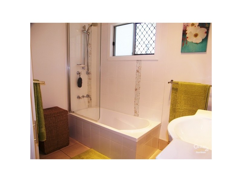 Mount Lofty QLD 4350