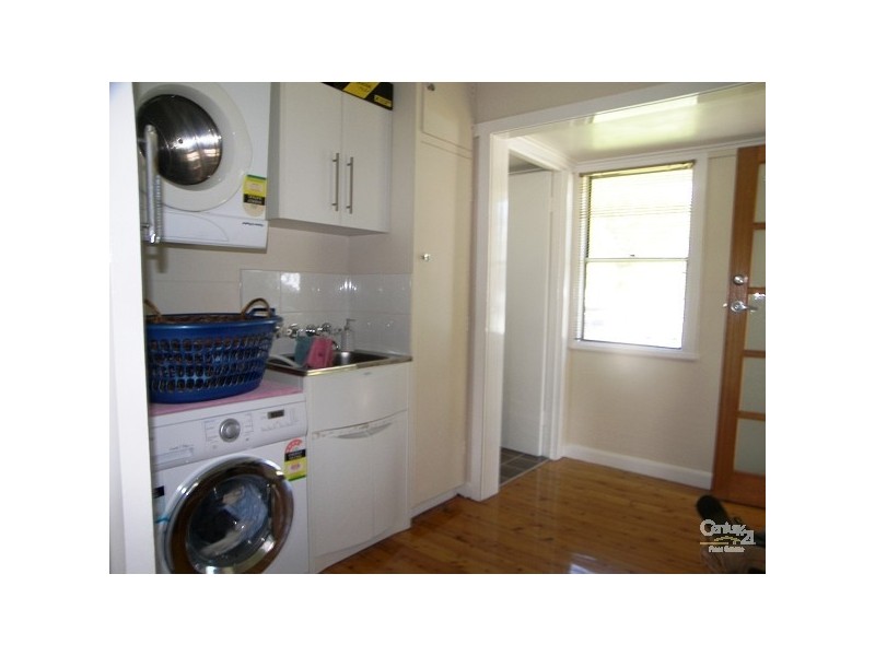 Mount Lofty QLD 4350