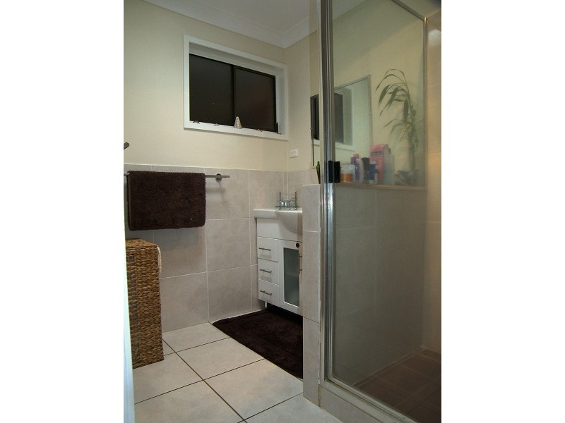 Centenary Heights QLD 4350