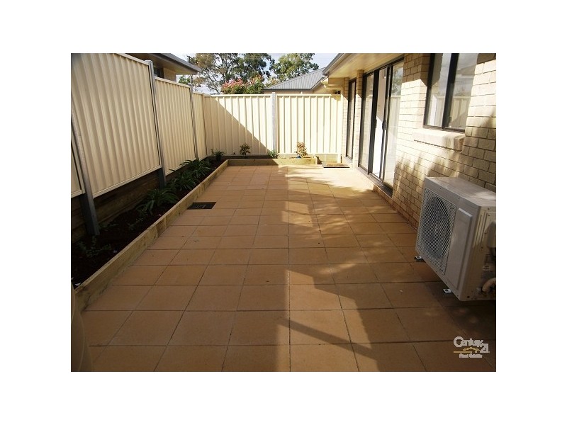 2-4/47 Hoey Street, Kearneys Spring QLD 4350