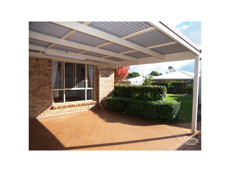 Kearneys Spring QLD 4350