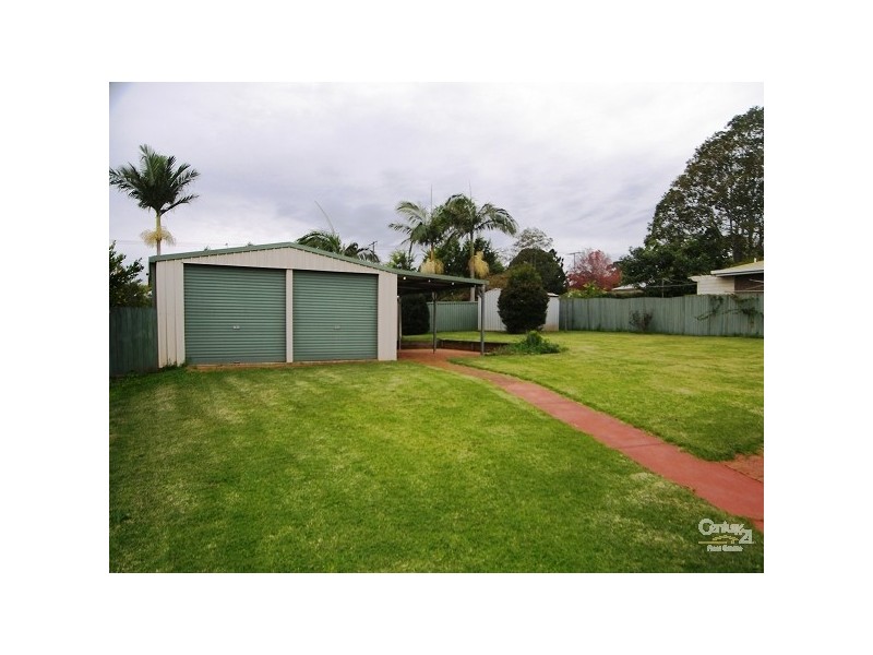 Centenary Heights QLD 4350