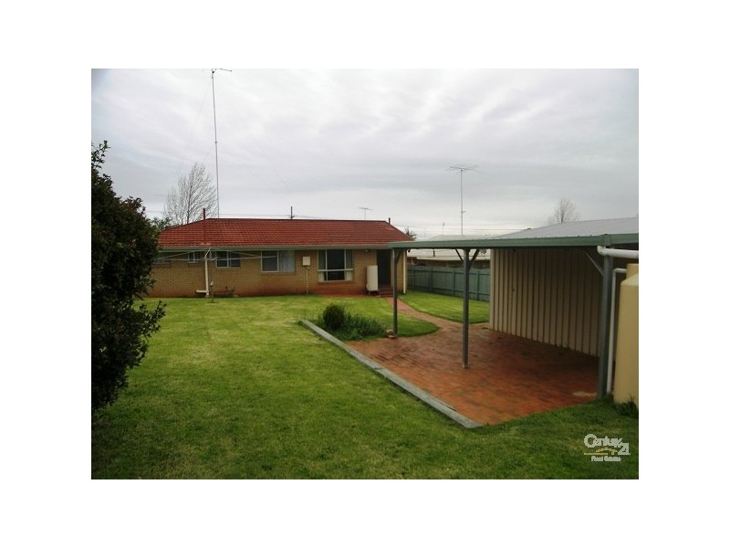 Centenary Heights QLD 4350