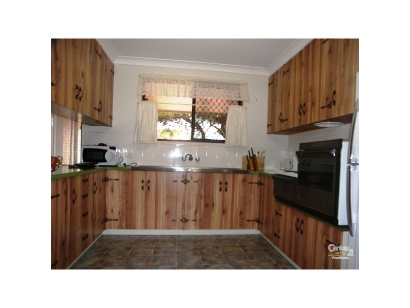 Centenary Heights QLD 4350