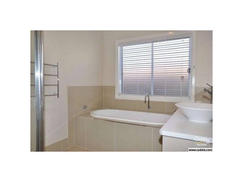 Kearneys Spring QLD 4350