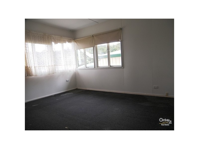 5 Redlands Drive, Gowrie Junction QLD 4352
