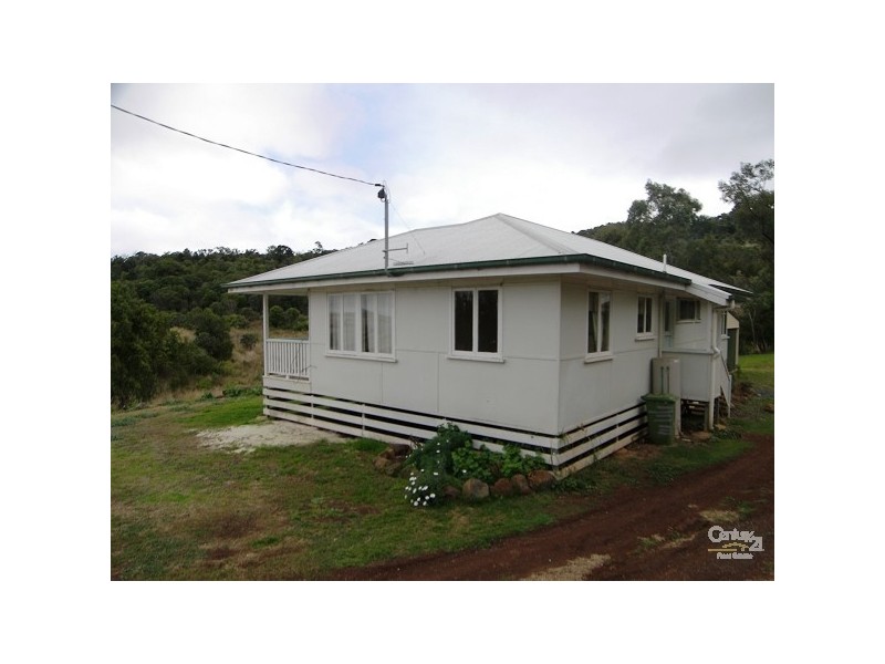 5 Redlands Drive, Gowrie Junction QLD 4352