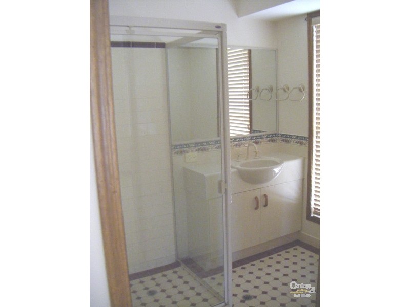 Middle Ridge QLD 4350