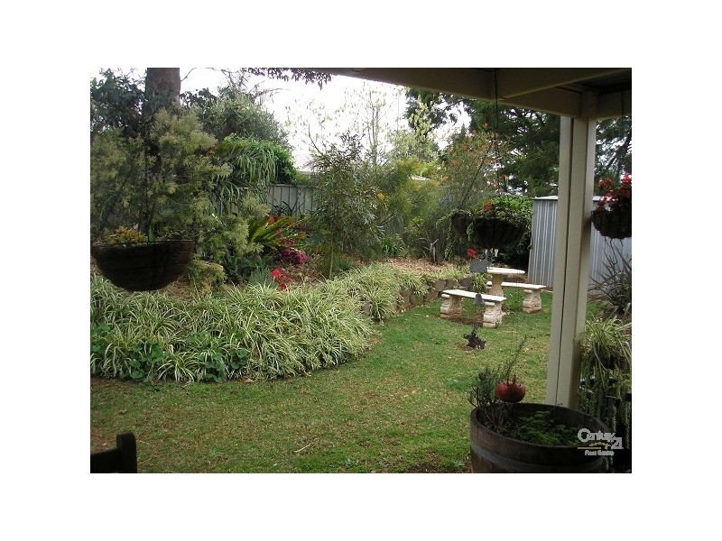 35 Seppelt Street, Wilsonton QLD 4350