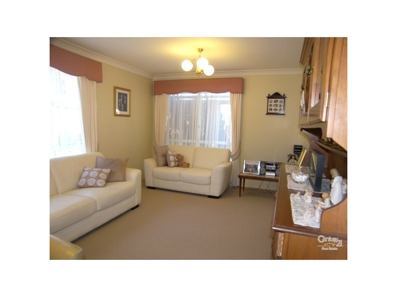 36 Dandelion Drive, Middle Ridge QLD 4350