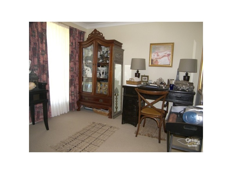 36 Dandelion Drive, Middle Ridge QLD 4350