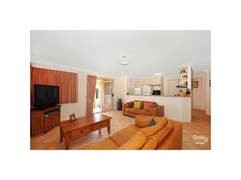 9 Lillypilly Court, Middle Ridge QLD 4350