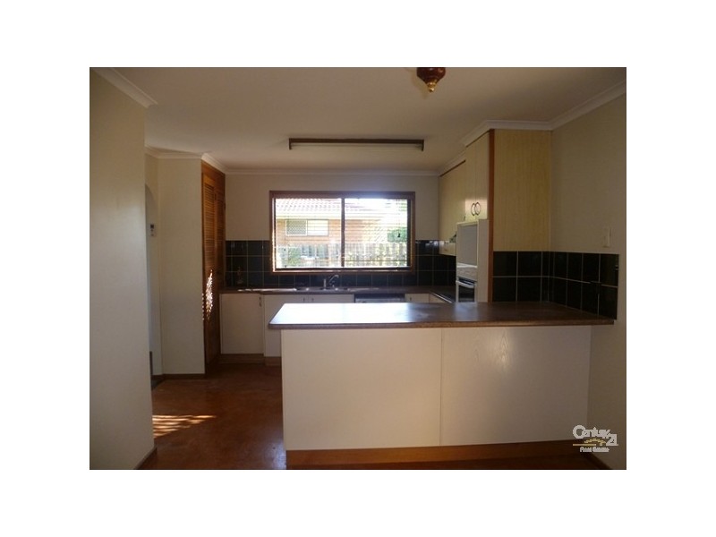 Centenary Heights QLD 4350