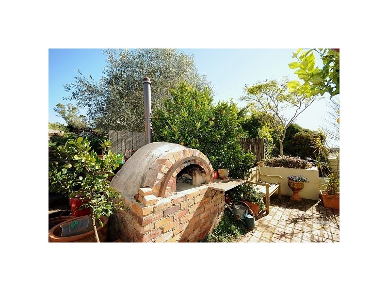 5 Martindale Court, Mount Lofty QLD 4350