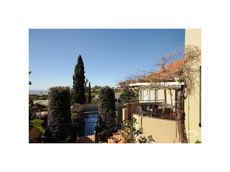 5 Martindale Court, Mount Lofty QLD 4350